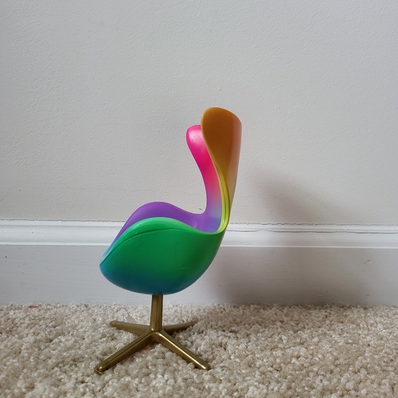 Rainbow High Doll House Chair New Rainbow Chair - Picture 5 of 10